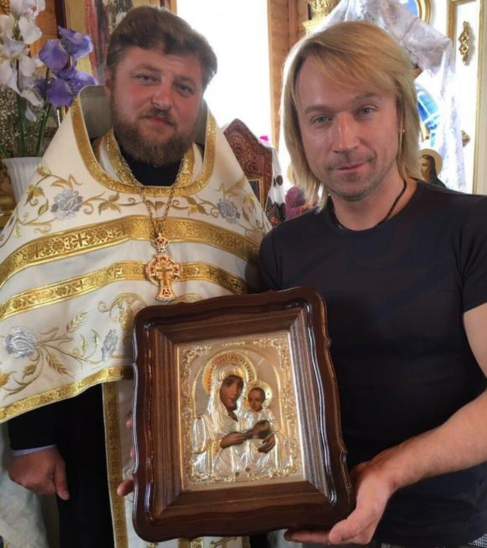 "Внешне понятно, что человек болеет": друг Винника рассказал, что у певца проблемы со здоровьем